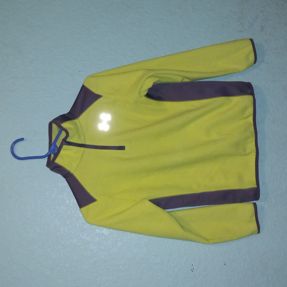 Under Armour boy's sweater